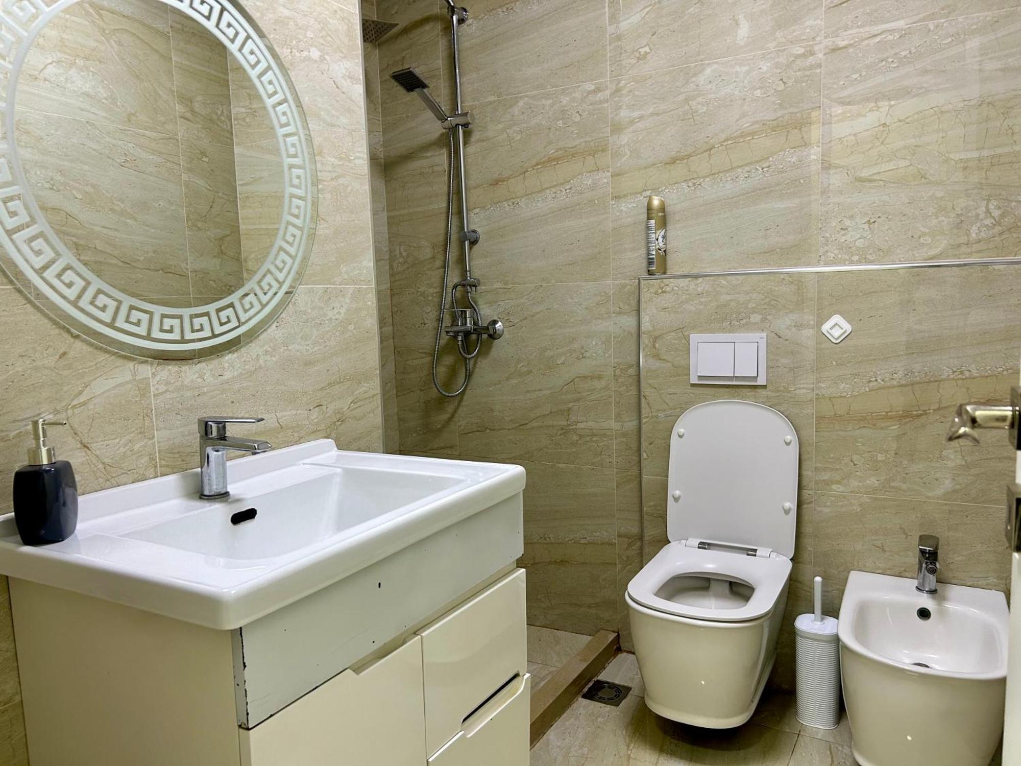 A&X Lovely And Central Apartment - 24H Self Check-In Tirana Extérieur photo