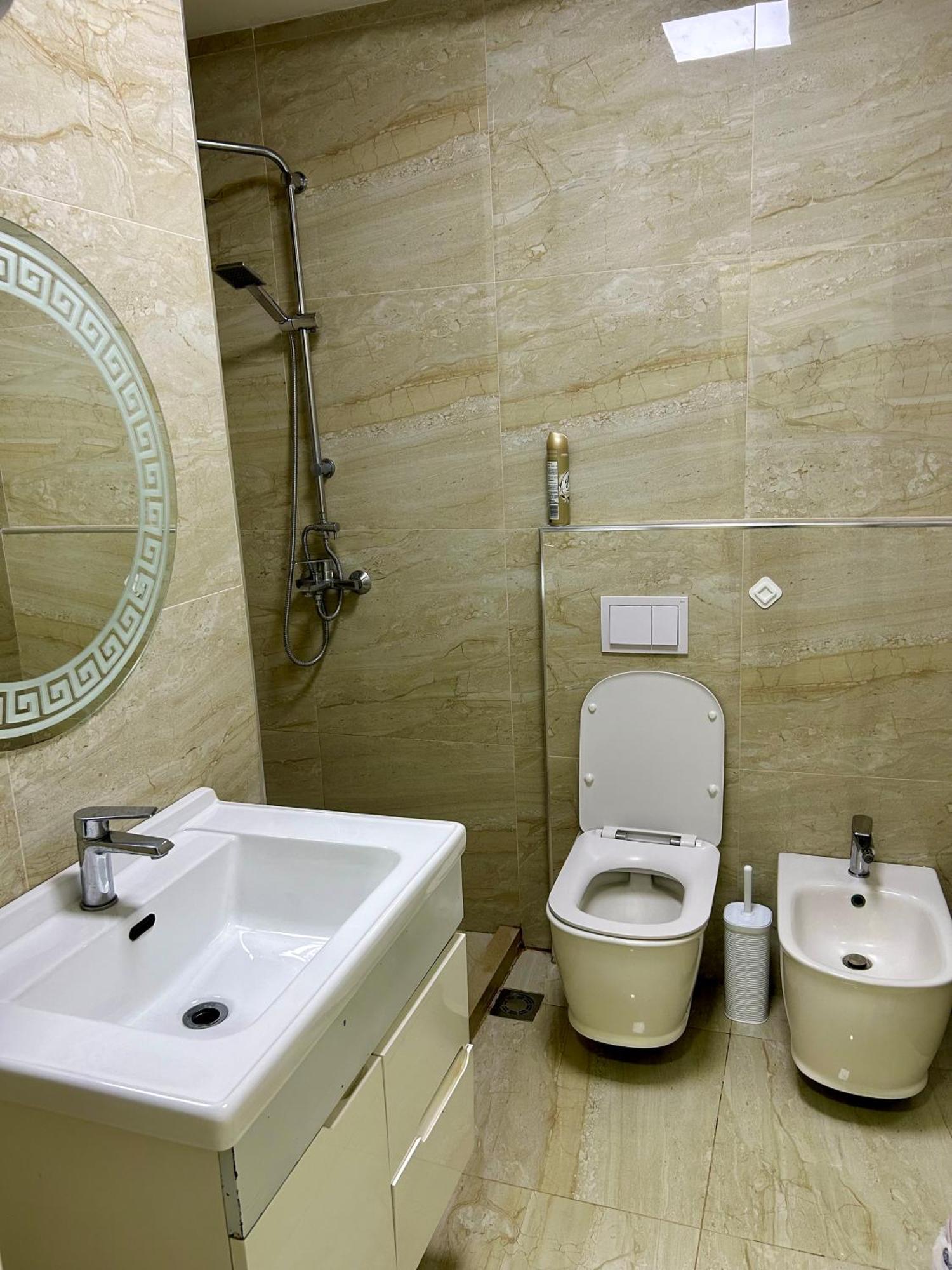 A&X Lovely And Central Apartment - 24H Self Check-In Tirana Extérieur photo