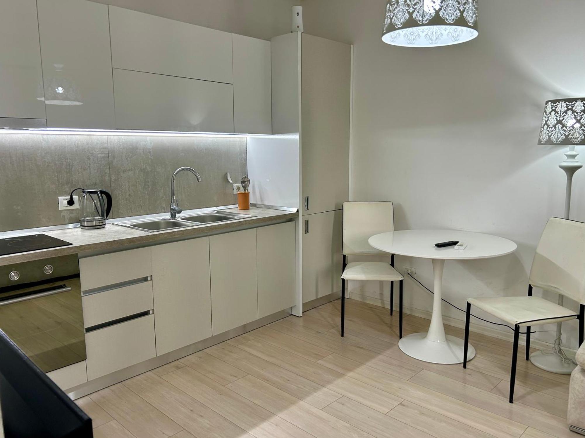 A&X Lovely And Central Apartment - 24H Self Check-In Tirana Extérieur photo
