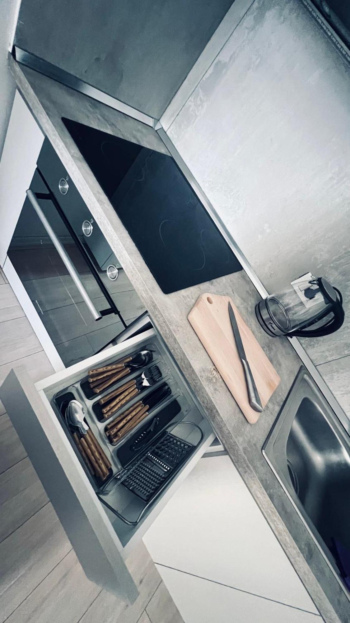 A&X Lovely And Central Apartment - 24H Self Check-In Tirana Extérieur photo