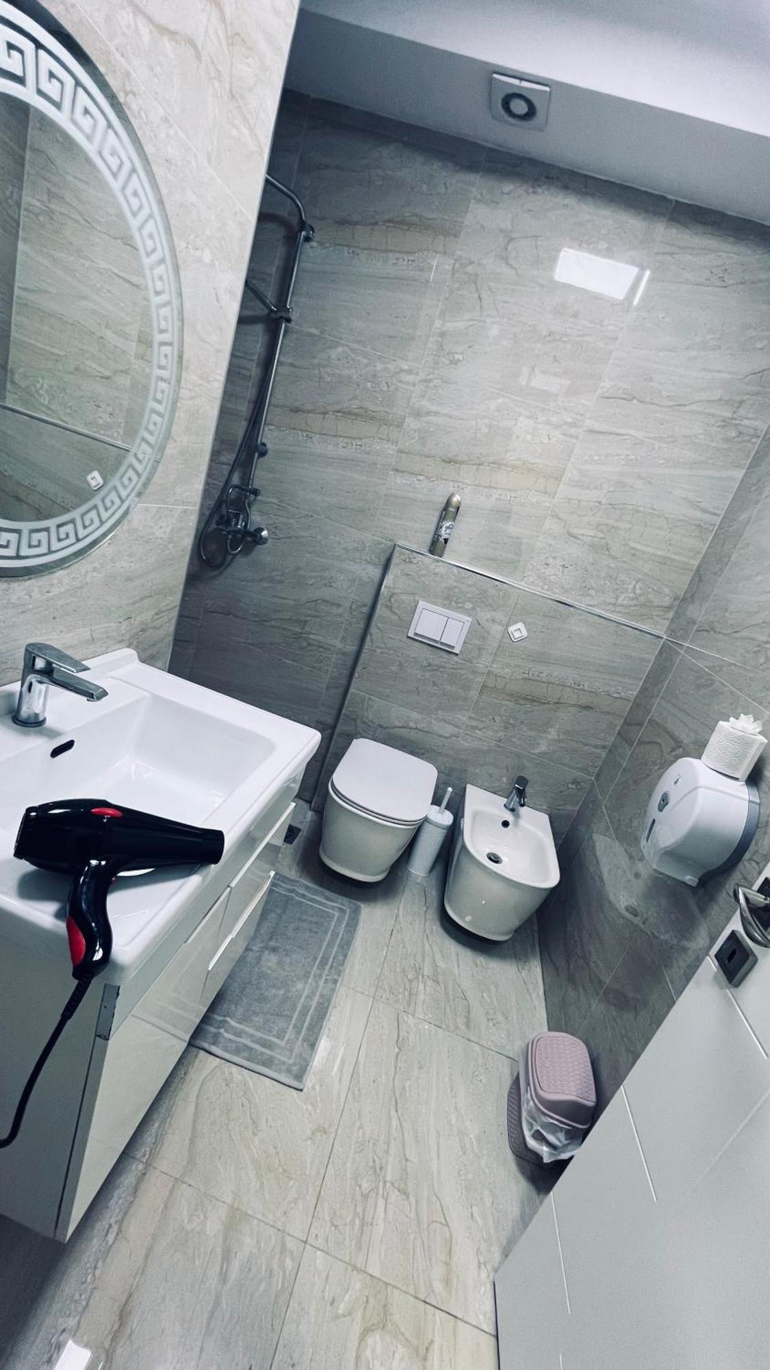 A&X Lovely And Central Apartment - 24H Self Check-In Tirana Extérieur photo